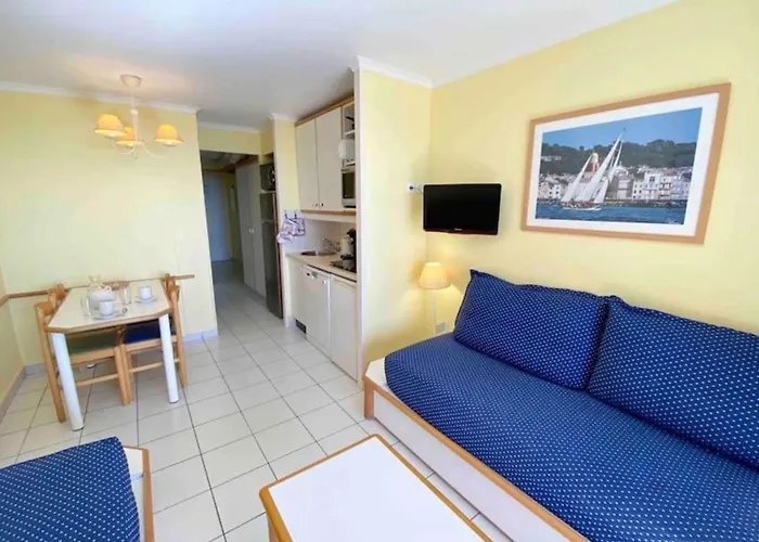 Appartamento 2p With Pool Near The Sea